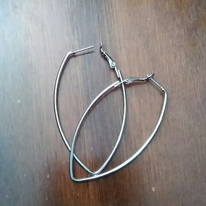 Hoop earings